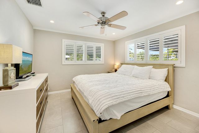 S 240 Coconut Palm Boulevard, Plantation Key, FL 33070