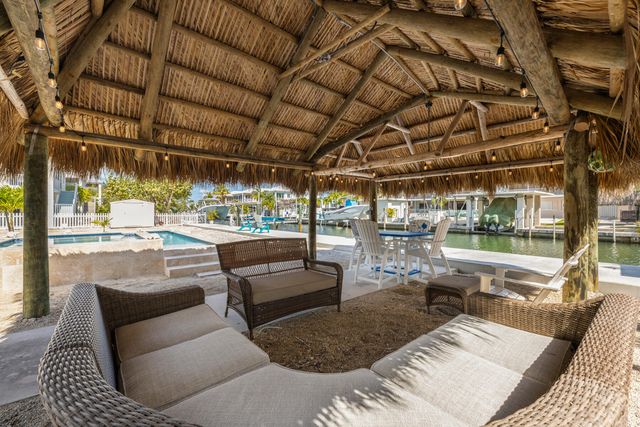 S 240 Coconut Palm Boulevard, Plantation Key, FL 33070