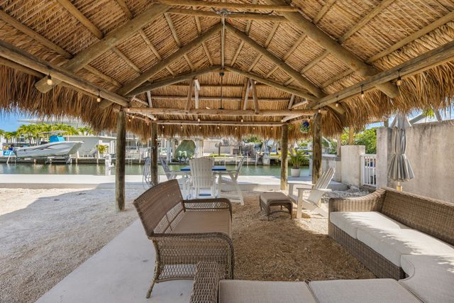 S 240 Coconut Palm Boulevard, Plantation Key, FL 33070