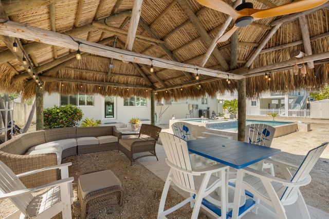 S 240 Coconut Palm Boulevard, Plantation Key, FL 33070