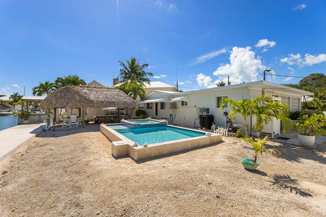 S 240 Coconut Palm Boulevard, Plantation Key, FL 33070