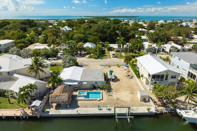 S 240 Coconut Palm Boulevard, Plantation Key, FL 33070