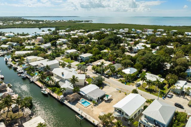 S 240 Coconut Palm Boulevard, Plantation Key, FL 33070