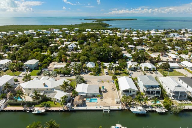 S 240 Coconut Palm Boulevard, Plantation Key, FL 33070