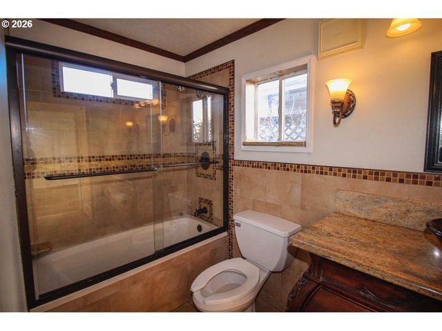 6113 Se 89TH Ave, Portland, OR 97266