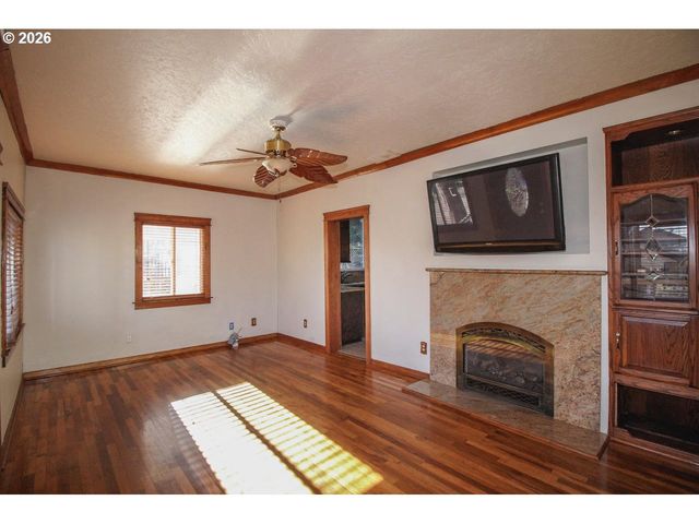 6113 Se 89TH Ave, Portland, OR 97266