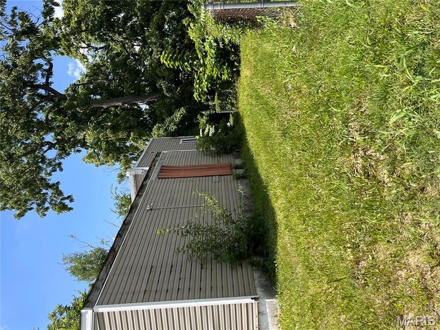 5519 Partridge Avenue, St Louis, MO 63120