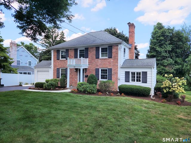 68 Farmingdale Road, Wethersfield, CT 06109