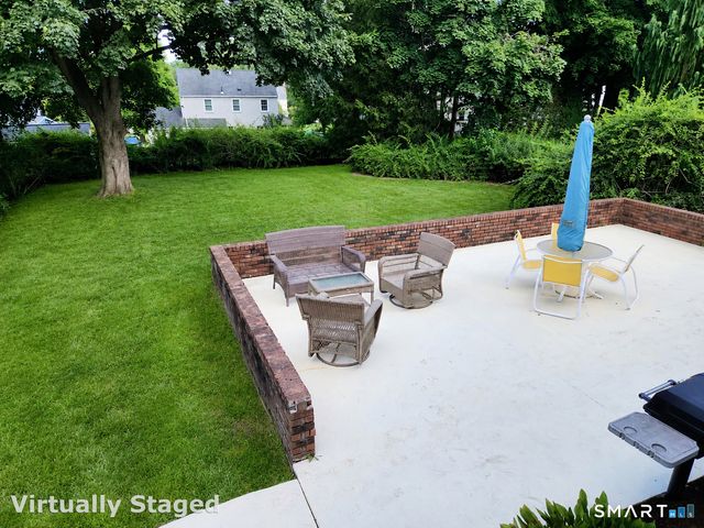 68 Farmingdale Road, Wethersfield, CT 06109