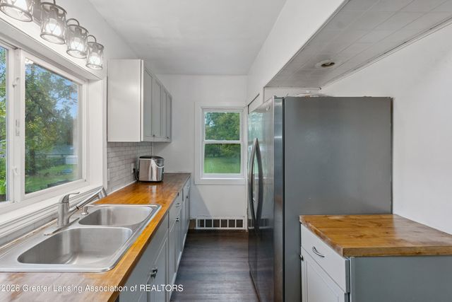 427 E Ash Street, Mason, MI 48854