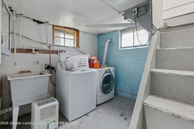 427 E Ash Street, Mason, MI 48854