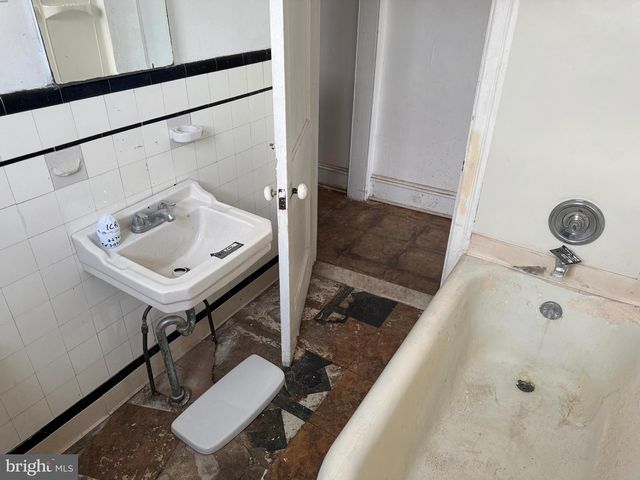 531 N 63RD ST, Philadelphia, PA 19151