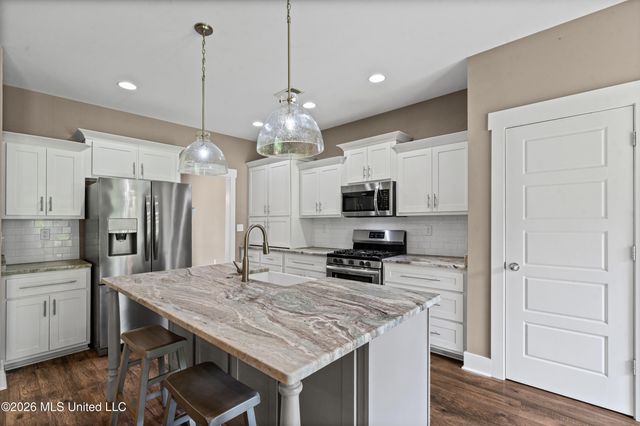 7313 Vaiden Road, Hernando, MS 38632