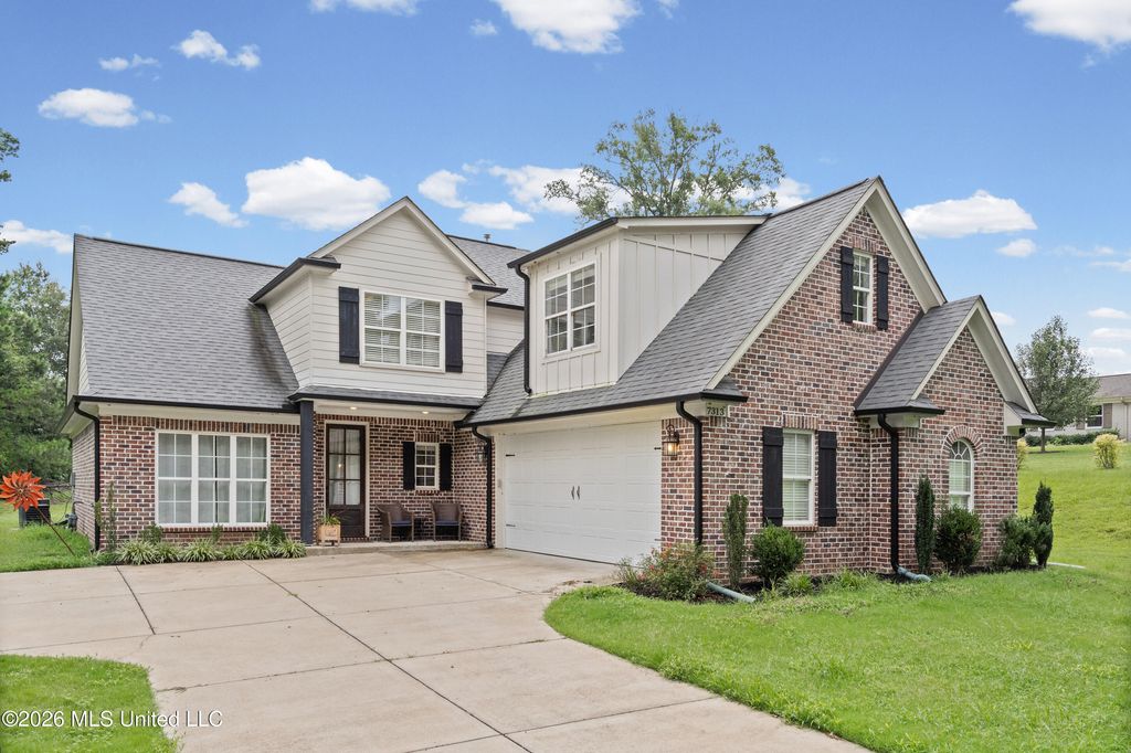 7313 Vaiden Road, Hernando, MS 38632