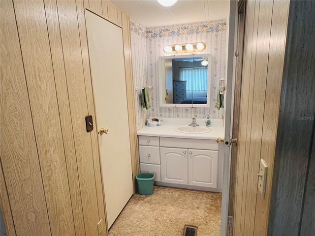 2224 CA D ORO DRIVE, Sarasota, FL 34238