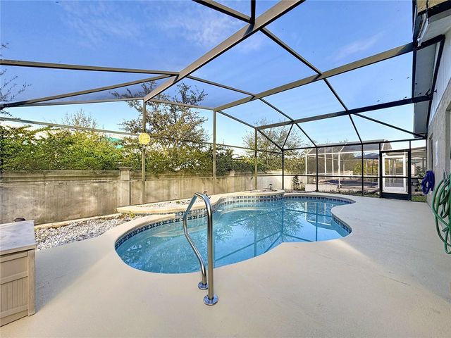 315 INDIAN POINT CIRCLE, Kissimmee, FL 34746