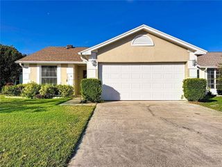 315 INDIAN POINT CIRCLE, Kissimmee, FL 34746