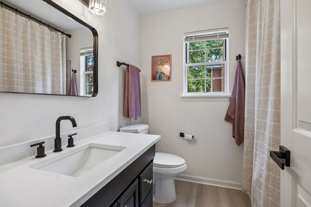 238 Heathersett Dr, Franklin, TN 37064