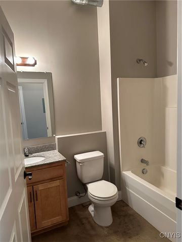 721 North Clinton Street 105, Syracuse, NY 13204