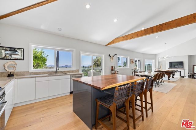 603 Lone Oak Drive, Thousand Oaks, CA 91362