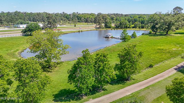 10855 Hwy 49n, Jackson, MS 39209