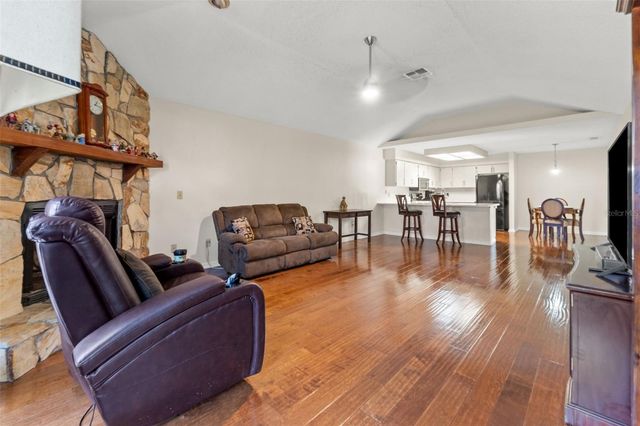 23315 CLUB VILLAS DRIVE, Land O Lakes, FL 34639