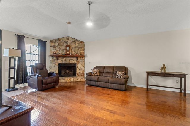 23315 CLUB VILLAS DRIVE, Land O Lakes, FL 34639