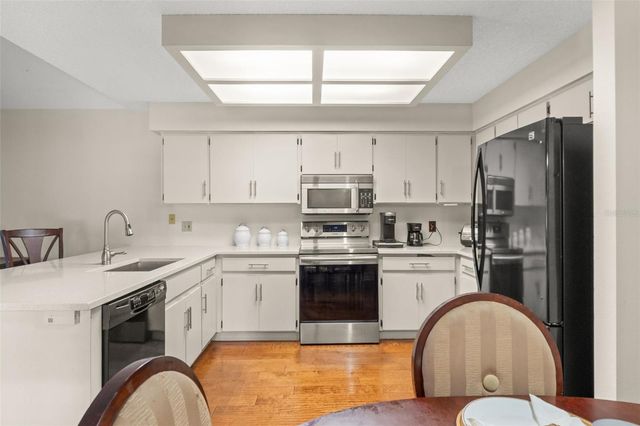 23315 CLUB VILLAS DRIVE, Land O Lakes, FL 34639