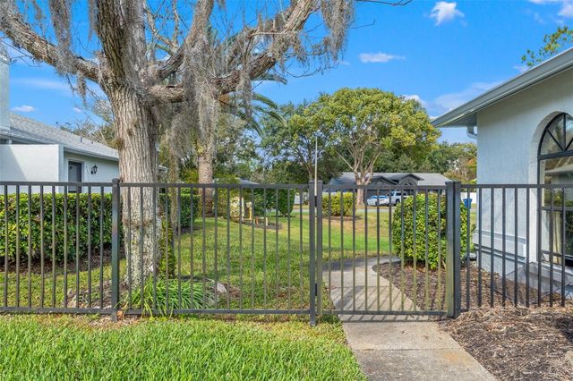 23315 CLUB VILLAS DRIVE, Land O Lakes, FL 34639