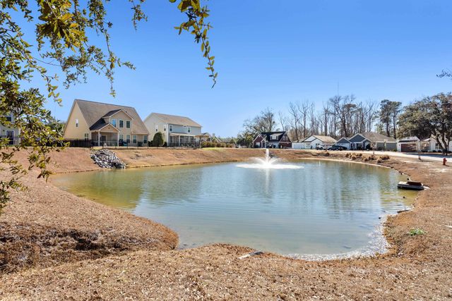 254 River Edge Dr., Conway, SC 29526