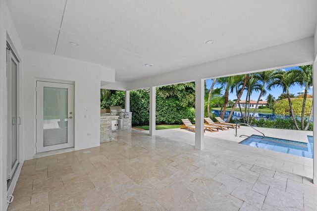 2432 Golf Brook Drive, Wellington, FL 33414