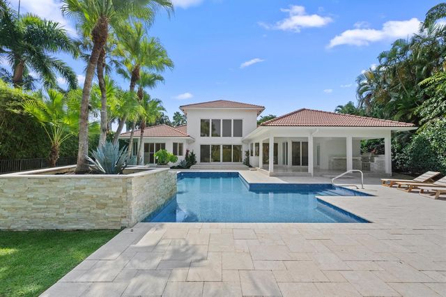 2432 Golf Brook Drive, Wellington, FL 33414