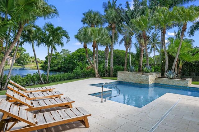 2432 Golf Brook Drive, Wellington, FL 33414