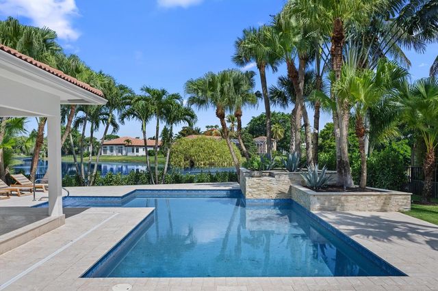 2432 Golf Brook Drive, Wellington, FL 33414