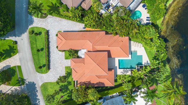 2432 Golf Brook Drive, Wellington, FL 33414