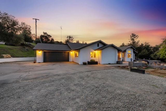 1392 Nancy Lee Ln, Alpine, CA 91901