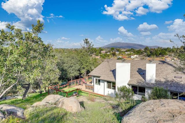 1392 Nancy Lee Ln, Alpine, CA 91901