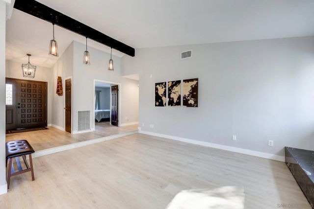 1392 Nancy Lee Ln, Alpine, CA 91901