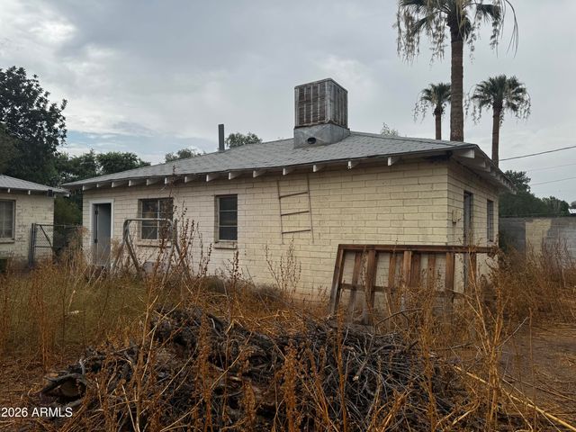 1809 W El Caminito Drive, Phoenix, AZ 85021