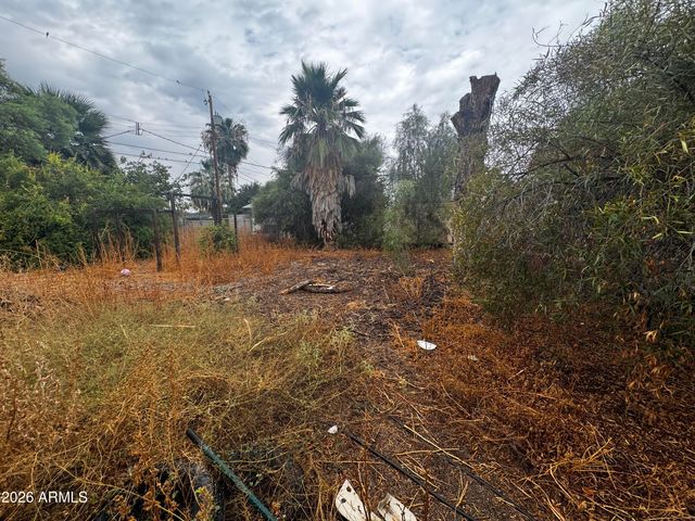 1809 W El Caminito Drive, Phoenix, AZ 85021