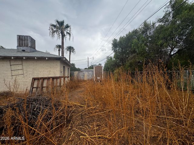 1809 W El Caminito Drive, Phoenix, AZ 85021