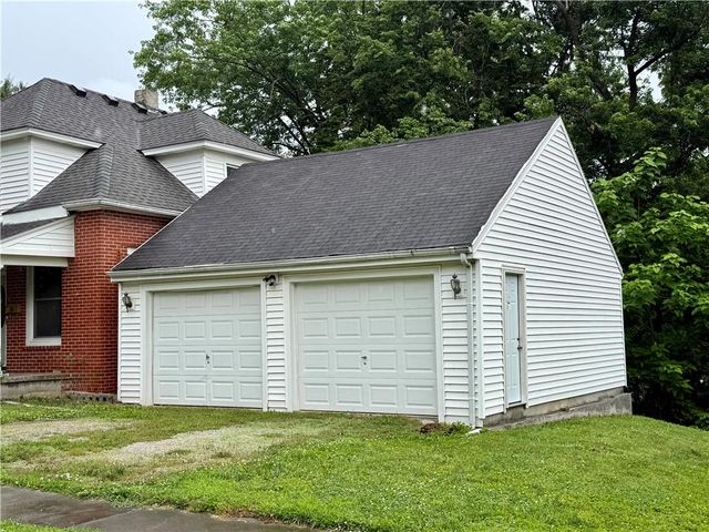 403 Chestnut Street, Richmond, MO 64085