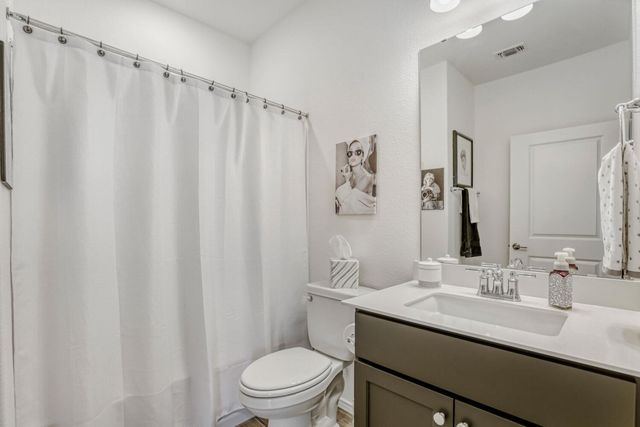 126 Clay Hill ST, Georgetown, TX 78633