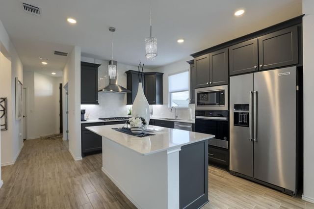126 Clay Hill ST, Georgetown, TX 78633