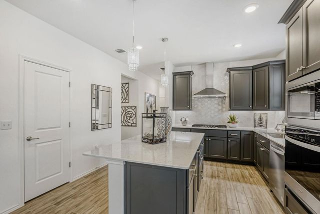 126 Clay Hill ST, Georgetown, TX 78633