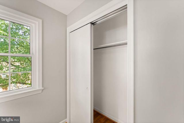9280 BAILEY LN, Fairfax, VA 22031