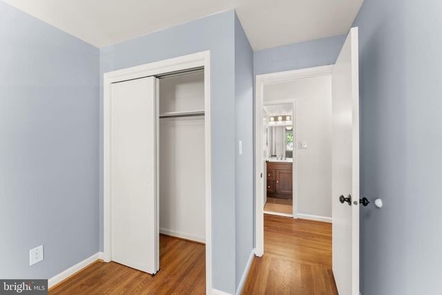 9280 BAILEY LN, Fairfax, VA 22031