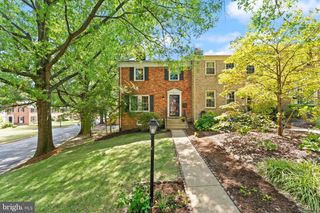 9280 BAILEY LN, Fairfax, VA 22031