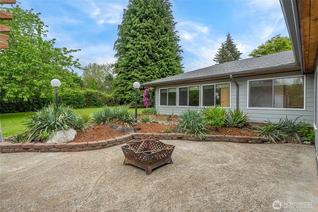 2911 Elwood Drive W, Tacoma, WA 98466
