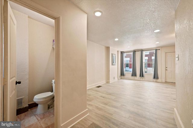 2015 MOUNTAIN ST, Philadelphia, PA 19145